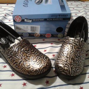 Easy Street Laurie Women's Work Clogs